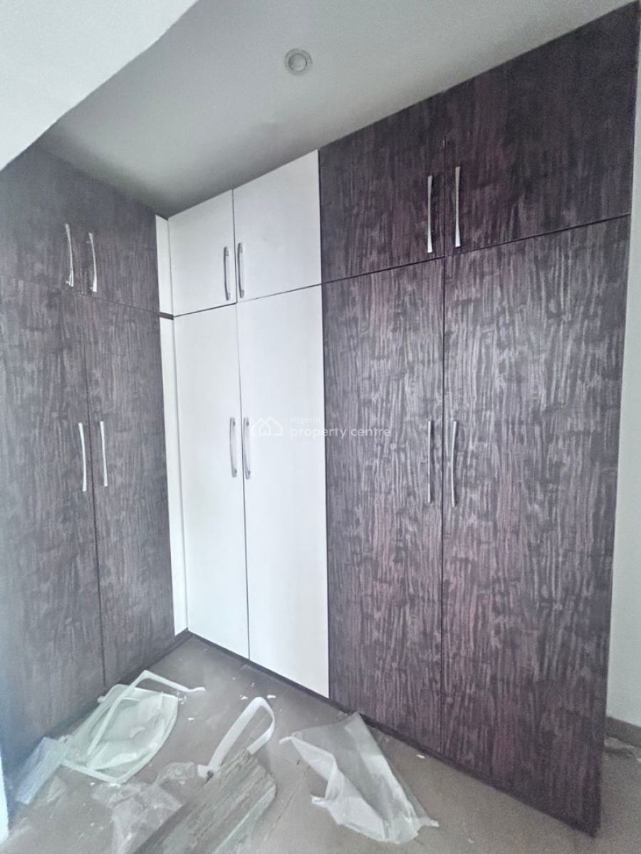 Executive Serviced 2 Bedrooms Terraced Duplex with a Room Bq, Ikate Elegushi, Lekki, Lagos, Terraced Duplex for Rent