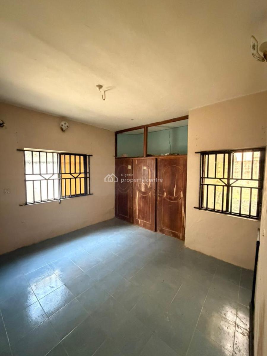 Nice and Spacious 4 Bedroom Apartment, Badore, Ajah, Lagos, Flat / Apartment for Rent