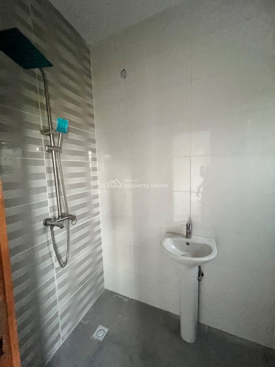 a Brand New 4 Bedroom Duplex, Pepperoni Abraham Adesunya, Lekki Phase 2, Lekki, Lagos, Terraced Duplex for Sale