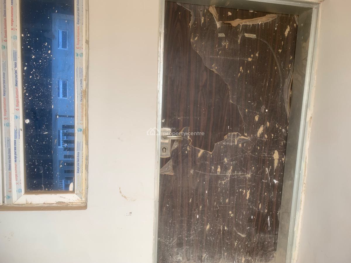 Unique 2 Bedroom Apartment, By Stella Maris, Durumi, Abuja, Flat / Apartment for Sale