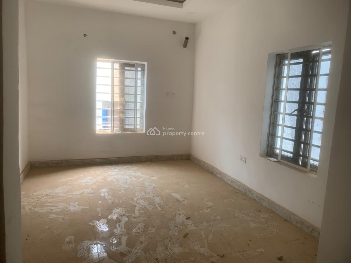 Unique 2 Bedroom Apartment, By Stella Maris, Durumi, Abuja, Flat / Apartment for Sale