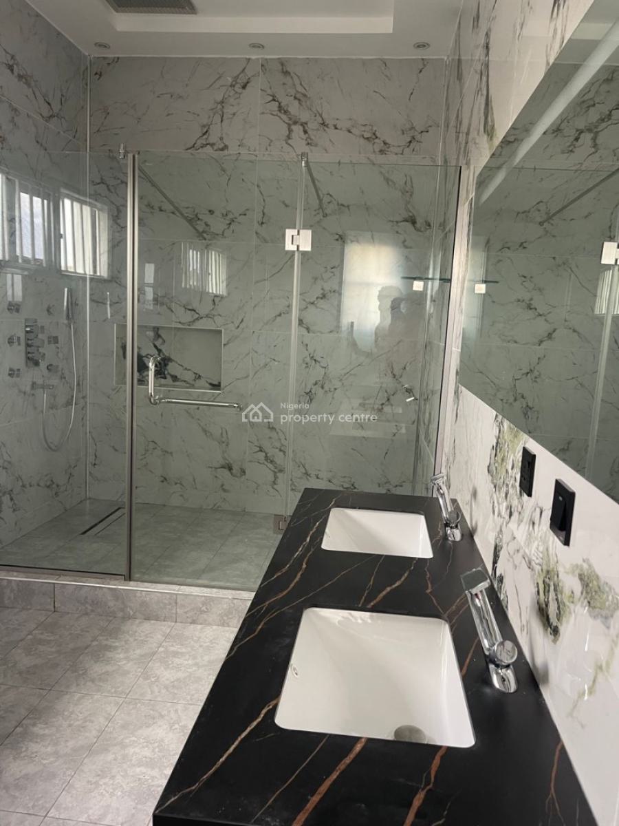 Spacious 6 Bedroom Detached House with 2 Bqs, Lekki Phase 1, Lekki, Lagos, House for Sale
