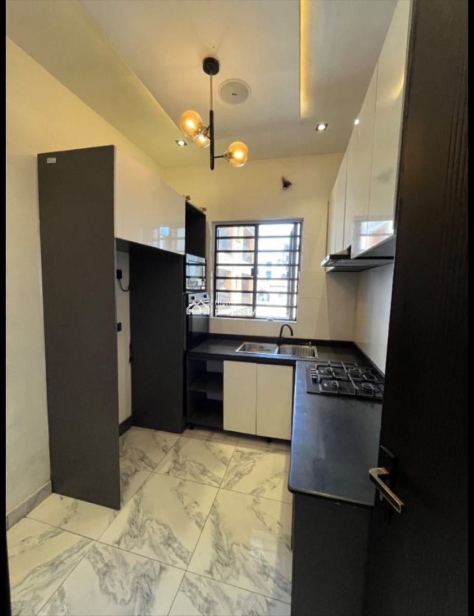 Serviced & Spacious 2-bedroom Apartment, Ikate, Lekki, Lagos, Flat / Apartment for Rent