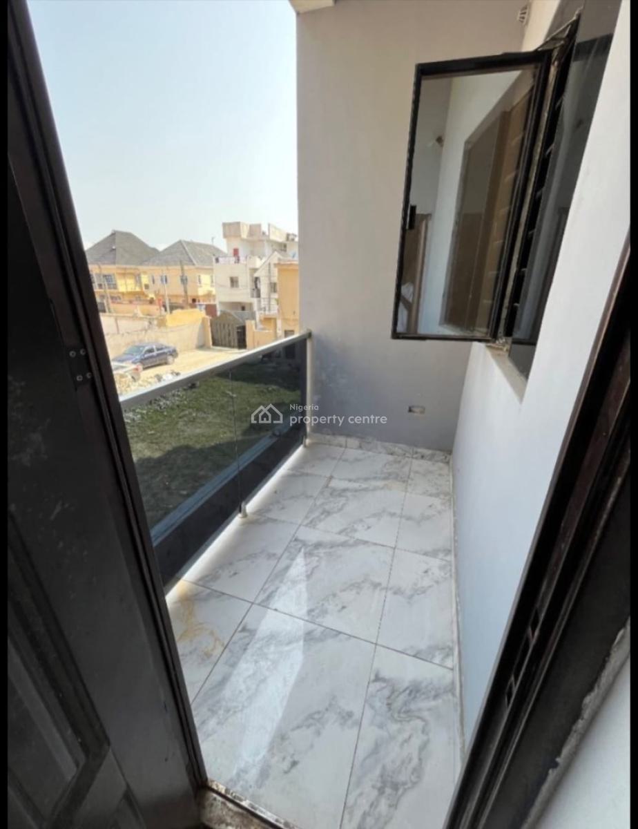 Serviced & Spacious 2-bedroom Apartment, Ikate, Lekki, Lagos, Flat / Apartment for Rent