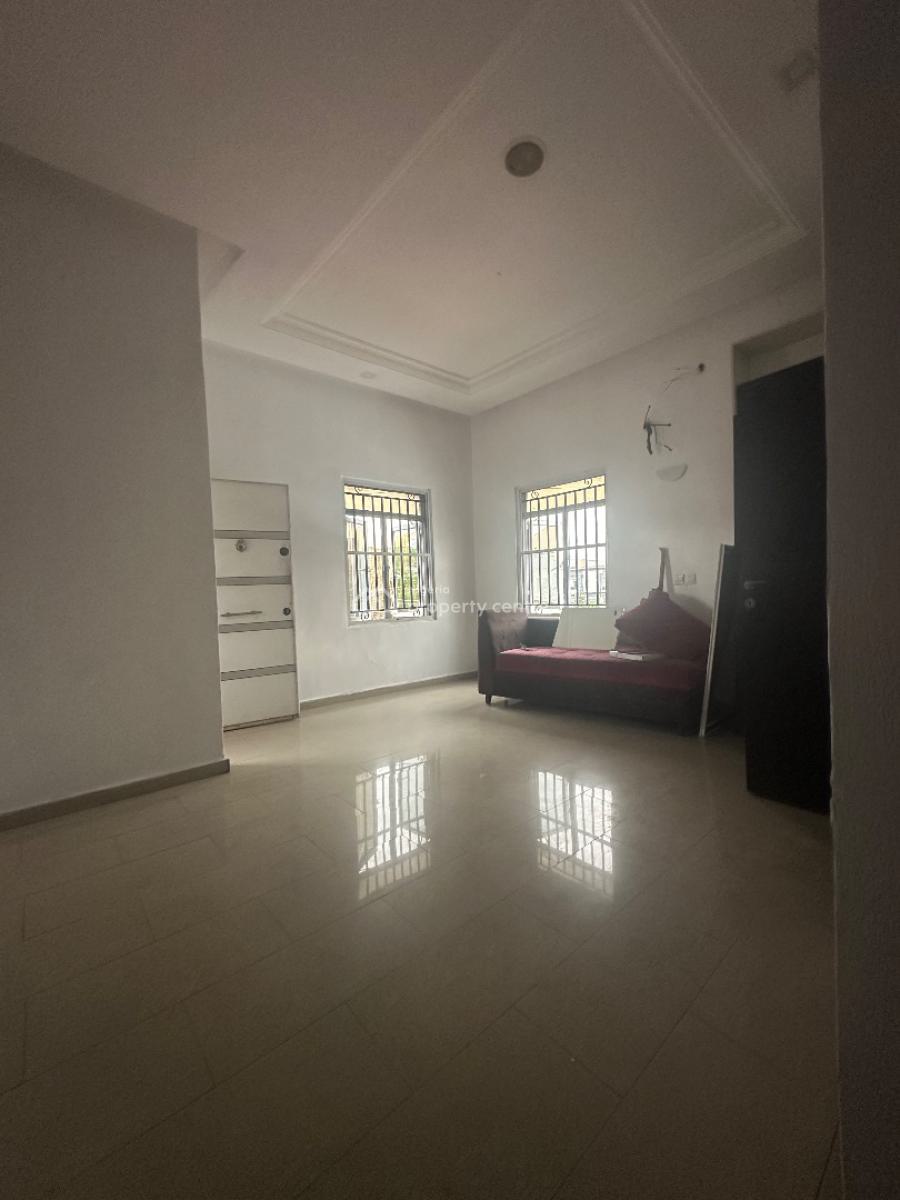 Studio, Chevron Drive, Lekki, Lagos, Self Contain (single Rooms) for Rent