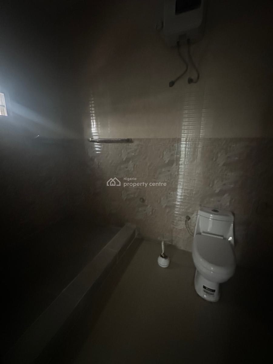 Studio, Chevron Drive, Lekki, Lagos, Self Contain (single Rooms) for Rent