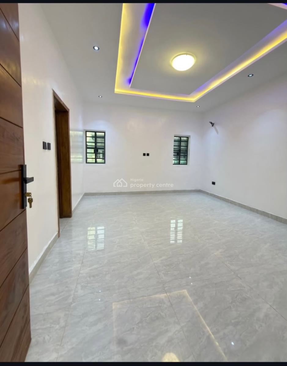 6 Bedroom House with a Cinema Bq, Magodo Gra Phase 2, Magodo, Lagos, Detached Duplex for Sale
