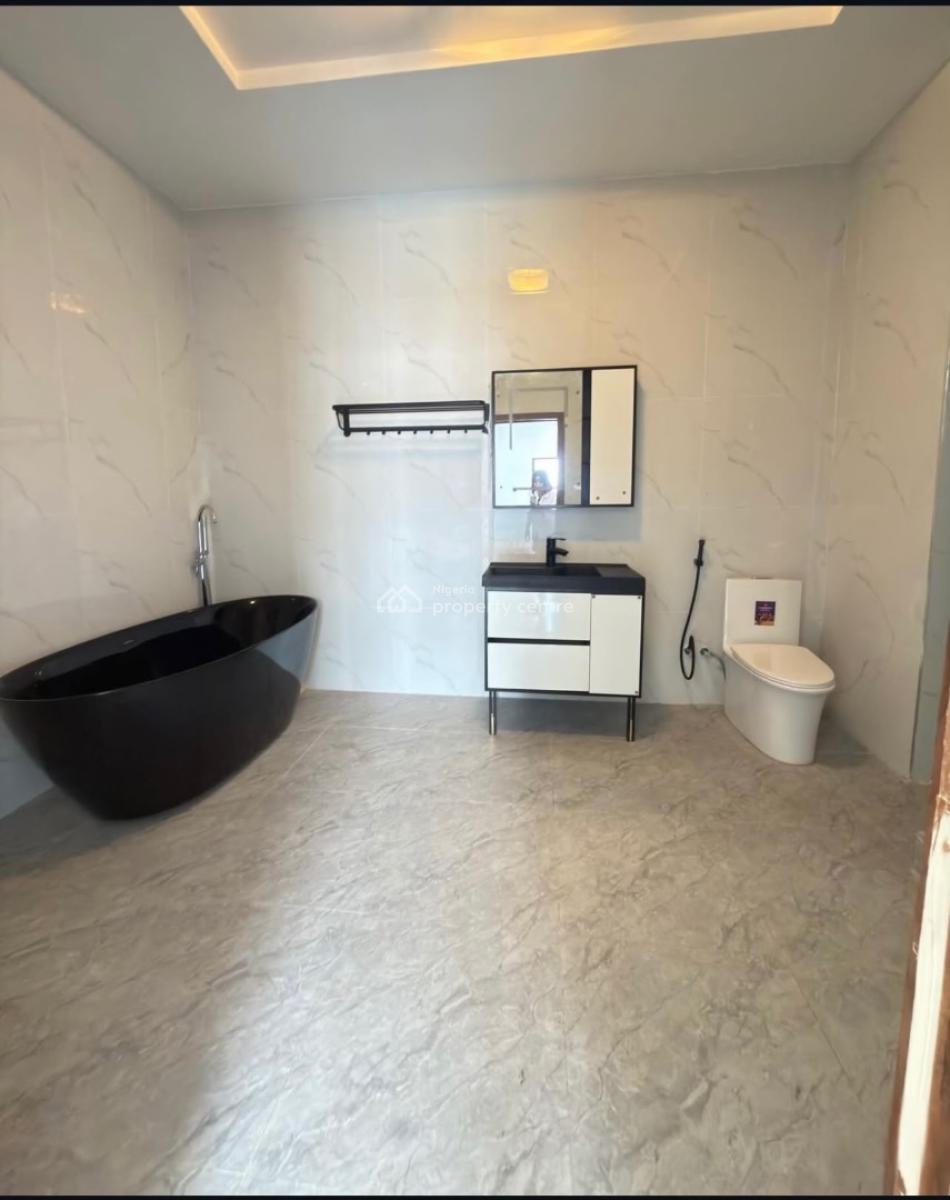 6 Bedroom House with a Cinema Bq, Magodo Gra Phase 2, Magodo, Lagos, Detached Duplex for Sale