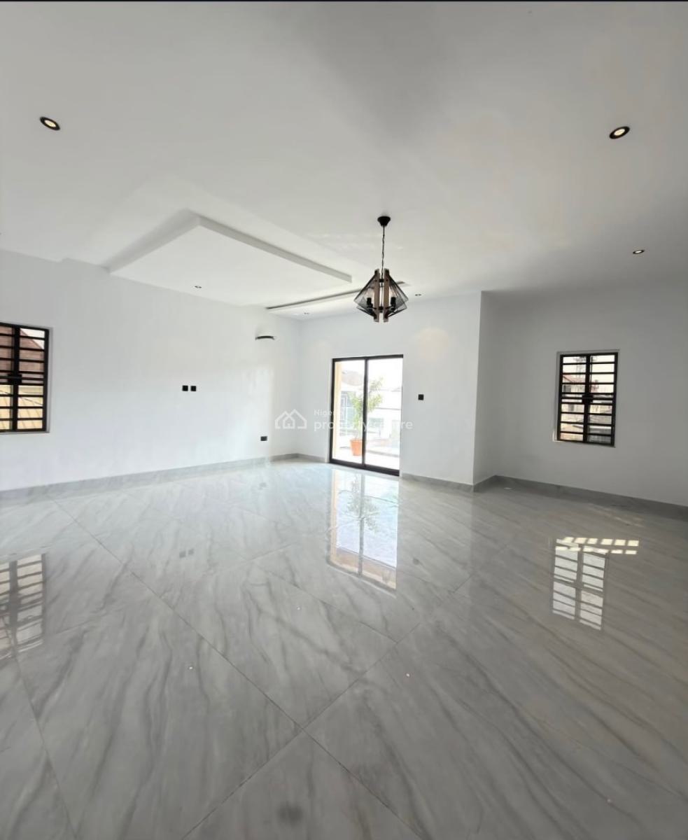 6 Bedroom House with a Cinema Bq, Magodo Gra Phase 2, Magodo, Lagos, Detached Duplex for Sale