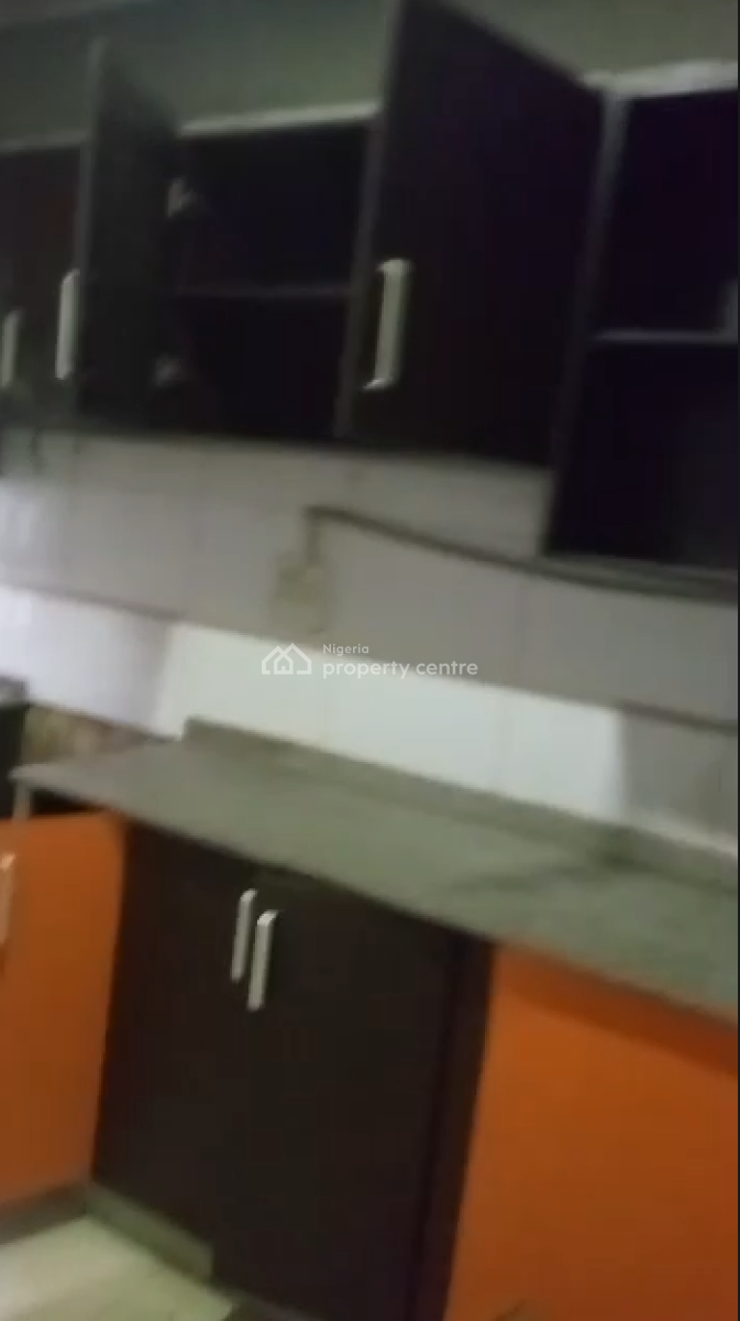 3 Bedroom Bungalow, Abraham Adesanya Estate, Lekki Phase 2, Lekki, Lagos, Detached Bungalow for Rent