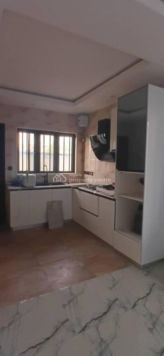 2 Bedroom, Gra Phase 2, Magodo, Lagos, Flat / Apartment for Sale