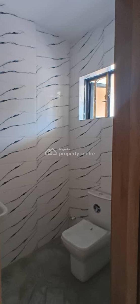 2 Bedroom, Gra Phase 2, Magodo, Lagos, Flat / Apartment for Sale