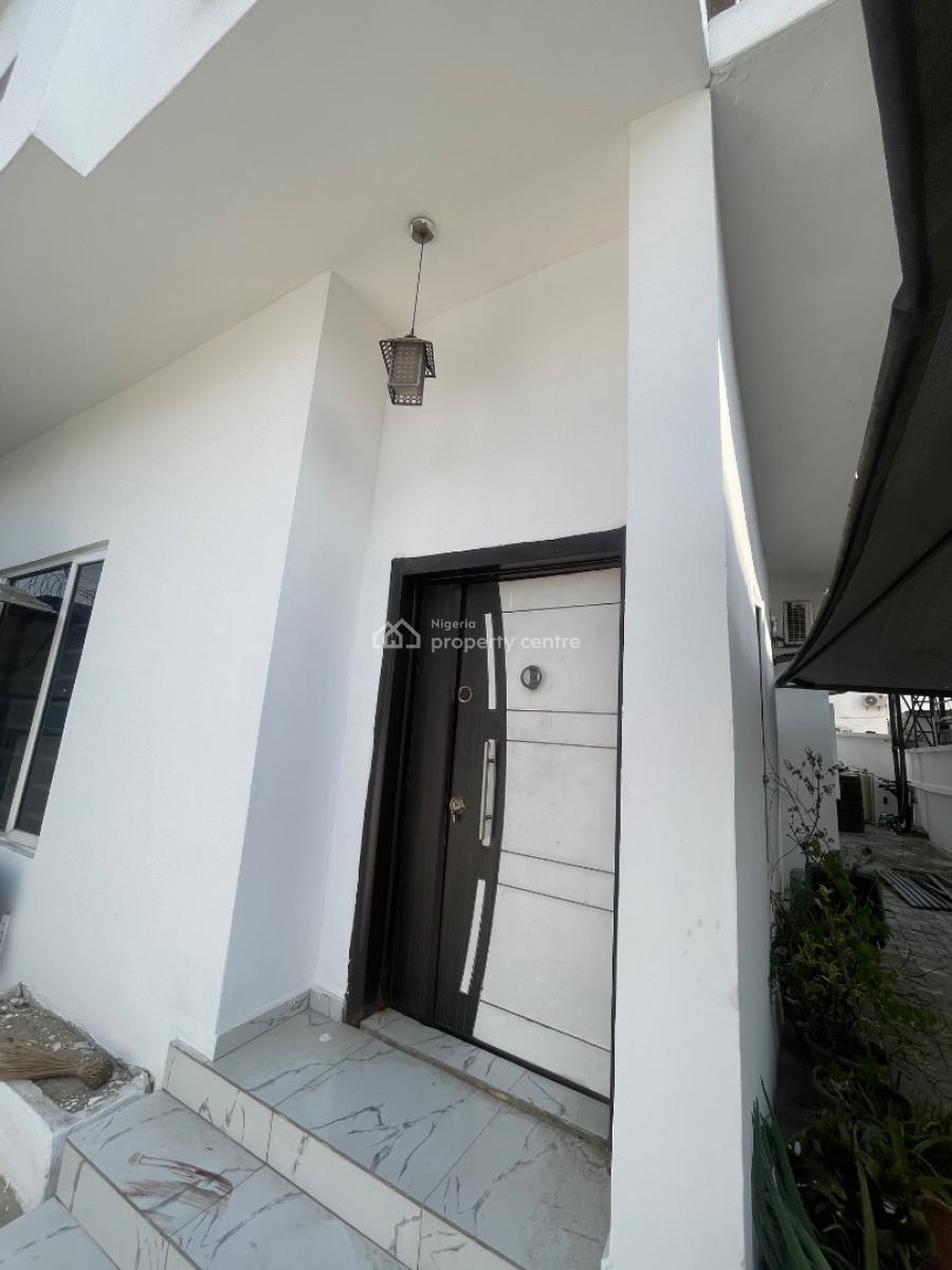 Newly Renovated 4 Bedroom Semi Detached Duplex, Osapa London, Lekki, Lagos, Semi-detached Duplex for Rent