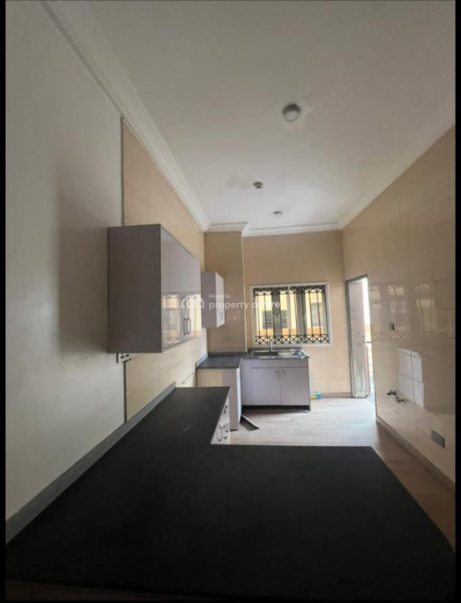 Serviced 1 Bedroom En-suite Mini Flat with an Open Plan Fitted, Chevron Axis, Lekki, Lagos, Mini Flat (room and Parlour) for Rent