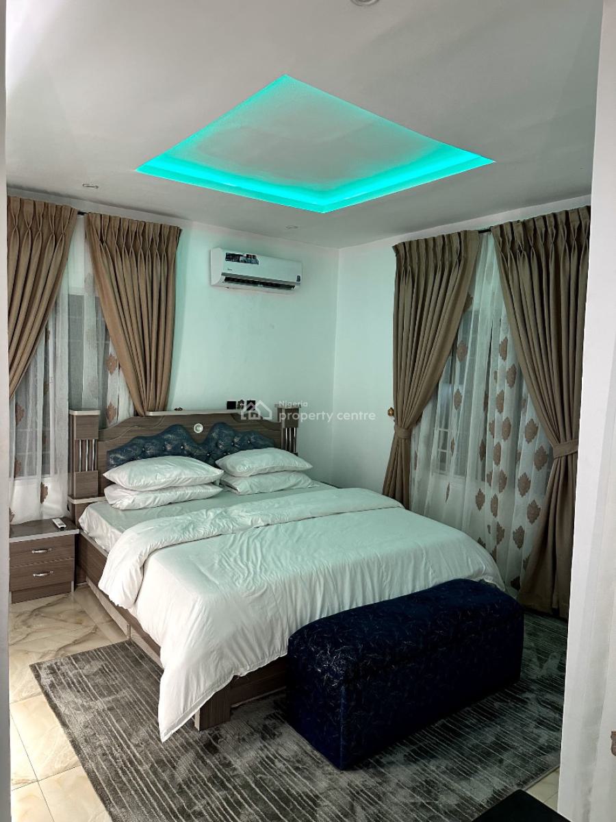 2 Bedroom Apartment, Wuye, Abuja, Flat / Apartment Short Let