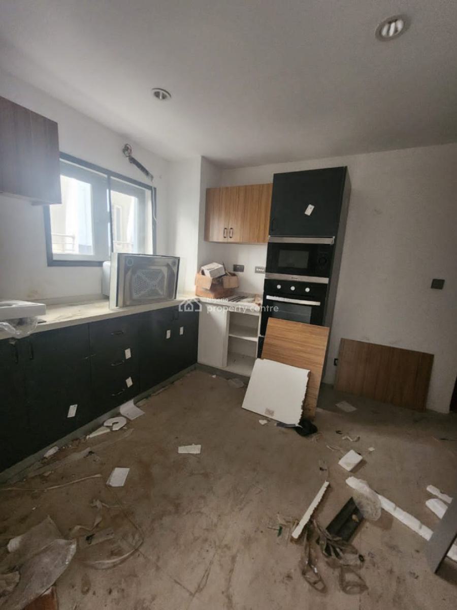 Serviced 2 Bedroom Flat with Fitted Kitchen, Ensuite Rooms, Ample Park, Ikoyi, Lagos, Flat / Apartment for Rent