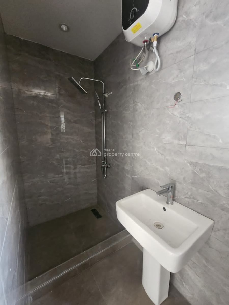 Serviced 2 Bedroom Flat with Fitted Kitchen, Ensuite Rooms, Ample Park, Ikoyi, Lagos, Flat / Apartment for Rent