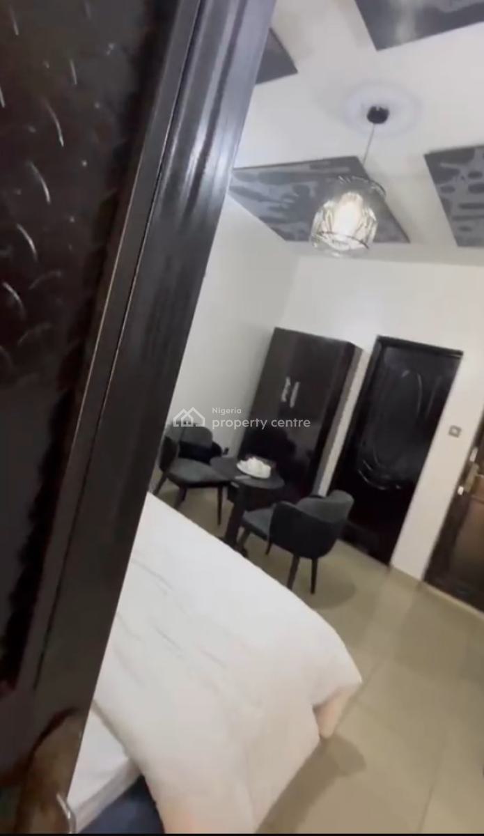 Luxury Furnishe 1 Bedroom Flat, with Gen , Fully Tarred, By Arab, Utako, Abuja, Flat / Apartment for Rent