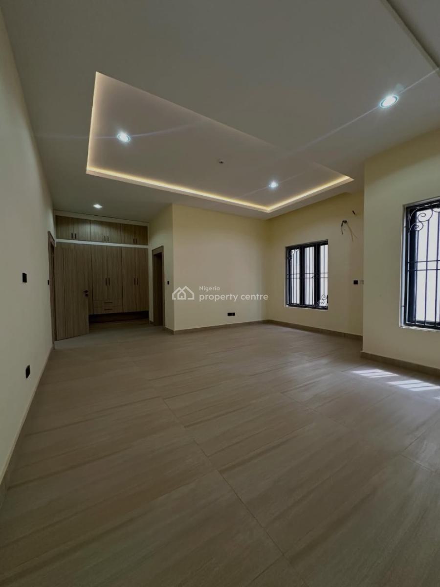 Regal 7 Bedroom Detached Duplex with an Elevator, Pool and a Bq, Guzape District, Abuja, Detached Duplex for Sale