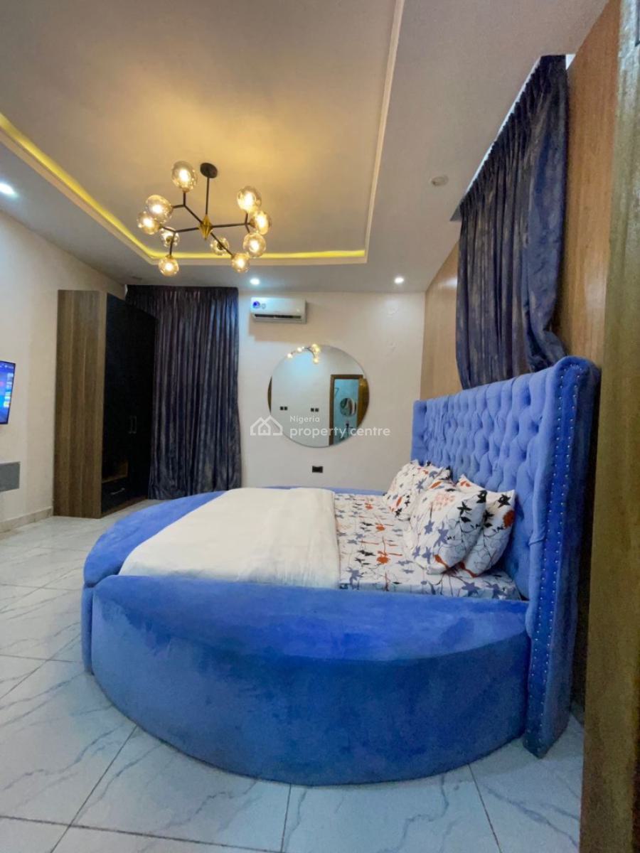 Luxury Fully Furnished 3 Bedroom Penthouse Apartment, Off Admiralty Road, Lekki Phase 1, Lekki, Lagos, Flat / Apartment for Rent
