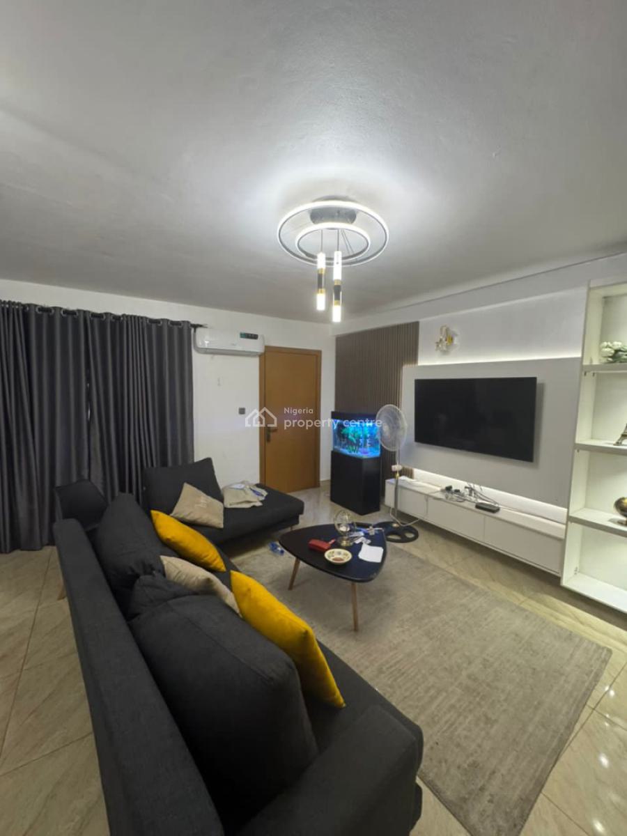 a Well Furnished 2 Bedroom Apartment, Yaba, Lagos, Flat / Apartment for Sale
