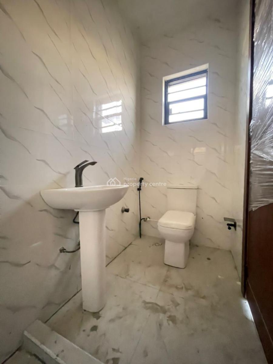 Neatly Build 2 Bedroom Apartment, Igbo Efon, Lekki, Lagos, Flat / Apartment for Sale