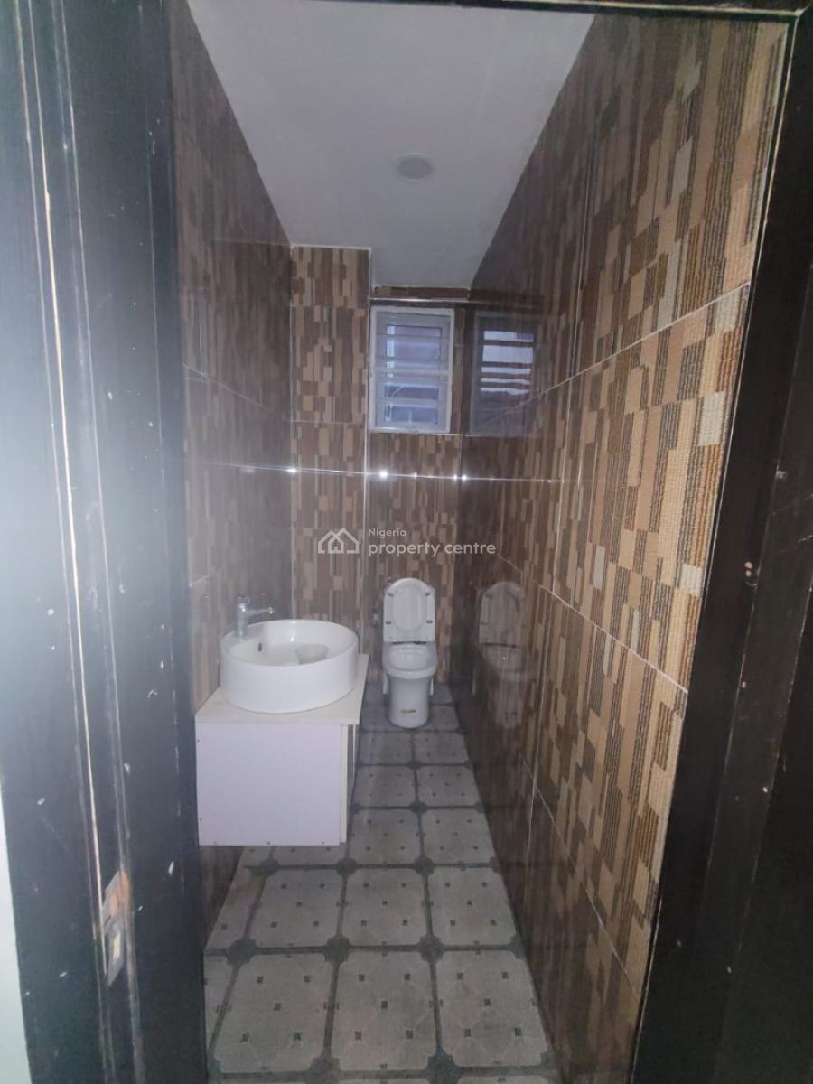 Very Sharp 2 Bedroom Flat (ground Floor), Jakande, Nicon Town, Lekki, Lagos, Flat / Apartment for Rent