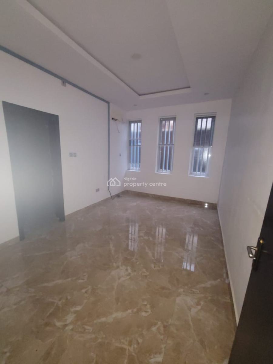Very Sharp 2 Bedroom Flat (ground Floor), Jakande, Nicon Town, Lekki, Lagos, Flat / Apartment for Rent