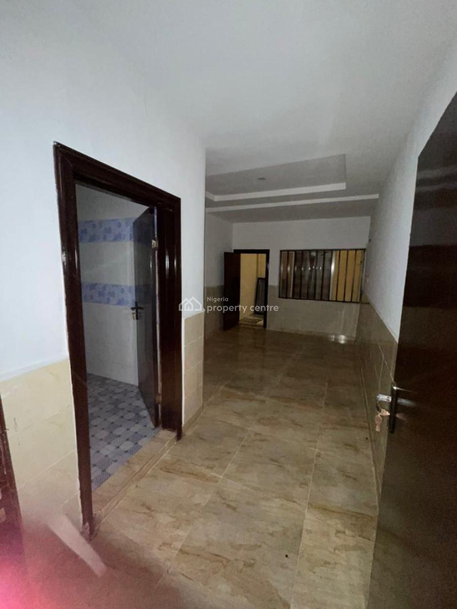 Serviced 3 Bedroom Apartment All Rooms En-suite, Lekki Phase 1, Lekki, Lagos, Flat / Apartment for Rent