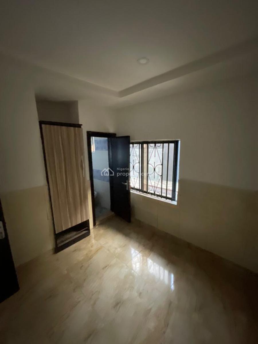 Serviced 3 Bedroom Apartment All Rooms En-suite, Lekki Phase 1, Lekki, Lagos, Flat / Apartment for Rent