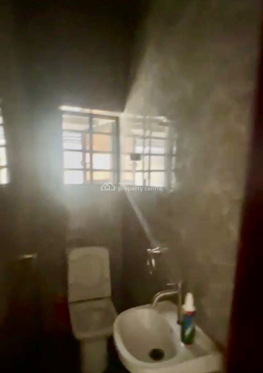 Spacious and Luxurious in Secured Estate Close to The Express, Ogidan, Sangotedo, Ajah, Lagos, Flat / Apartment for Rent