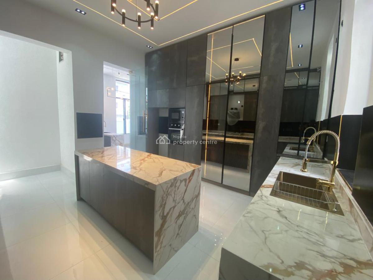 5bedrooms  Detached Duplex with a Bq, Chevron Toll Gate, Lekki, Lagos, Detached Duplex for Sale