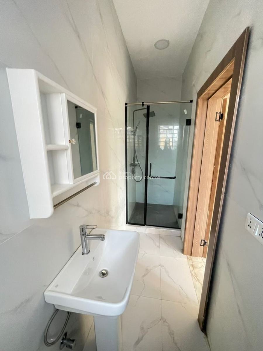 Serviced 4 Bedroom Terrace Duplex on 2 Floors with a Bq, Lekki Phase 1, Lekki, Lagos, Terraced Duplex for Rent