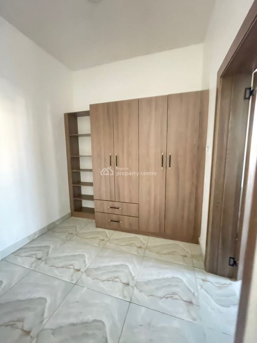 Serviced 4 Bedroom Terrace Duplex on 2 Floors with a Bq, Lekki Phase 1, Lekki, Lagos, Terraced Duplex for Rent