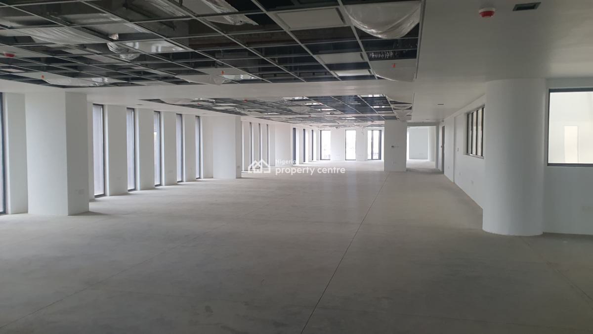 967sqm Office Space in Office Complex, Mobolaji Bank Anthony Way, Ikeja, Lagos, Plaza / Complex / Mall for Rent