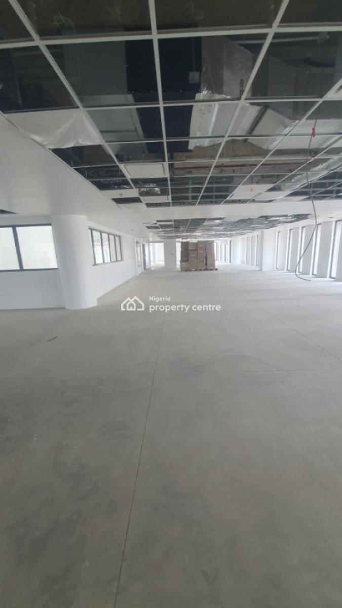 967sqm Office Space in Office Complex, Mobolaji Bank Anthony Way, Ikeja, Lagos, Plaza / Complex / Mall for Rent