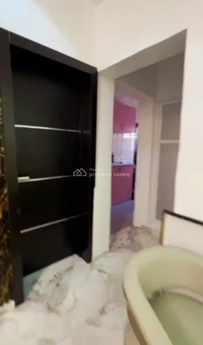 Spacious Standard 2 Bedroom Flats with Dinning Unit, Off Pedro Road, Shomolu, Lagos, Flat / Apartment for Rent