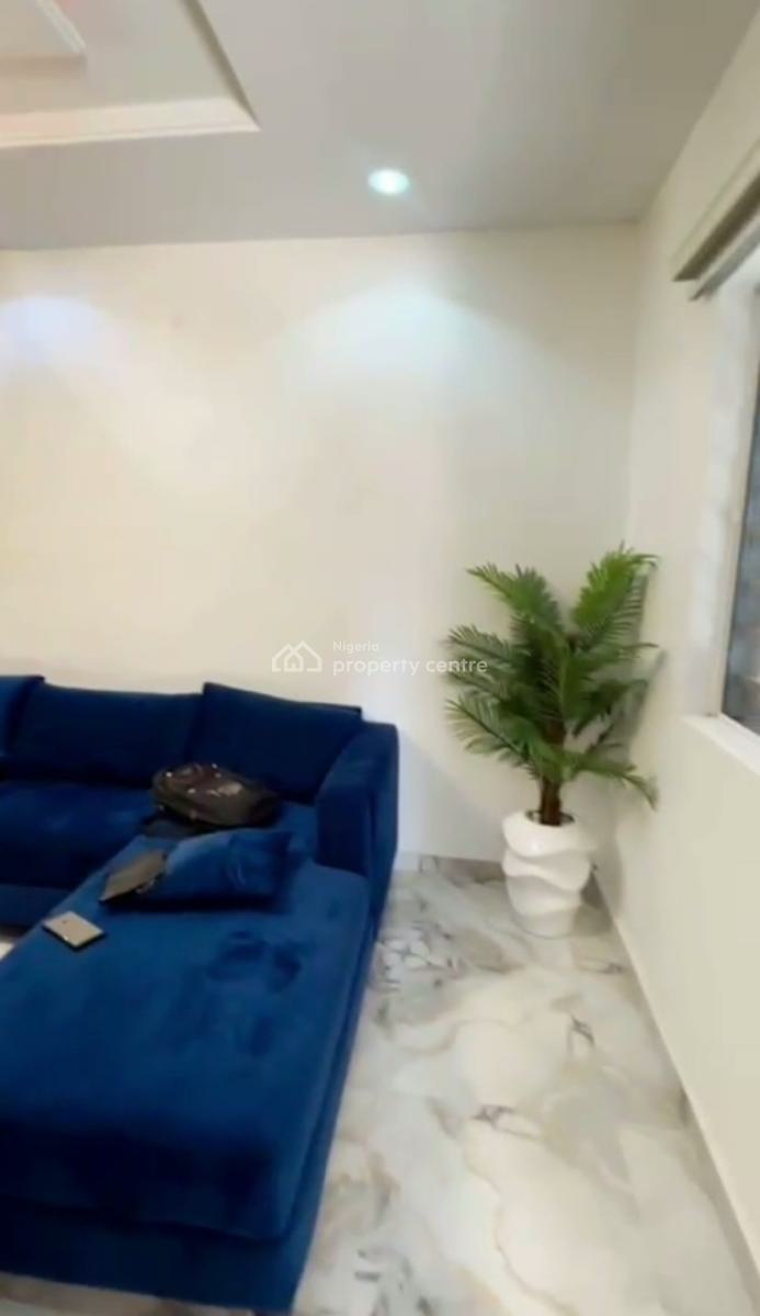 Spacious Standard 2 Bedroom Flats with Dinning Unit, Off Pedro Road, Shomolu, Lagos, Flat / Apartment for Rent