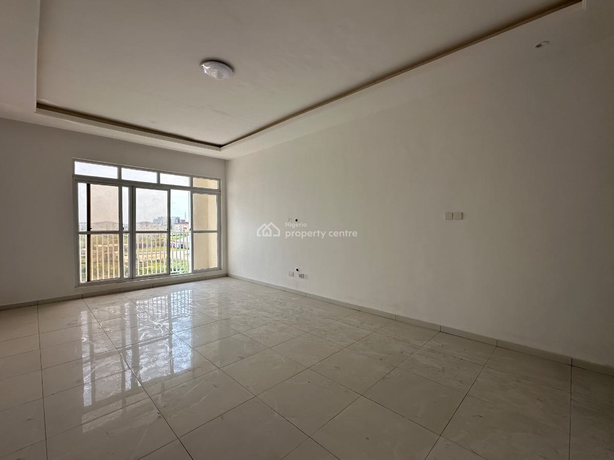 Cozy & Vibrant 3 Bedroom Apartment with an Elevator, Western Foreshore Estate, Osapa, Lekki, Lagos, Flat / Apartment for Sale