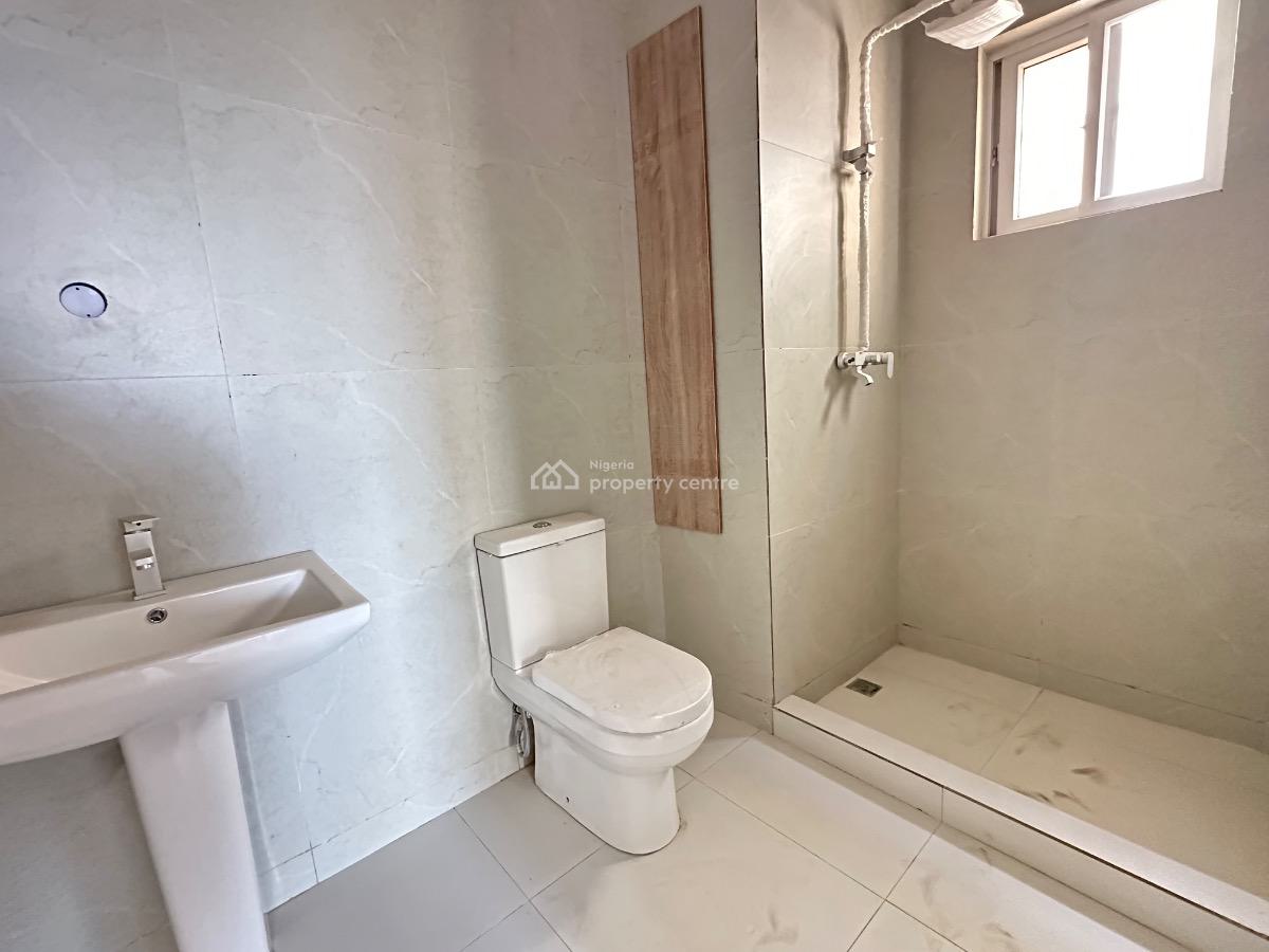 Cozy & Vibrant 3 Bedroom Apartment with an Elevator, Western Foreshore Estate, Osapa, Lekki, Lagos, Flat / Apartment for Sale