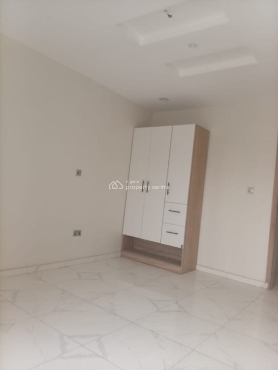 Massively New 3 Bedrooms Flat Upstairs, Avocado Estate Abijo Gra, Sangotedo, Ajah, Lagos, Flat / Apartment for Rent