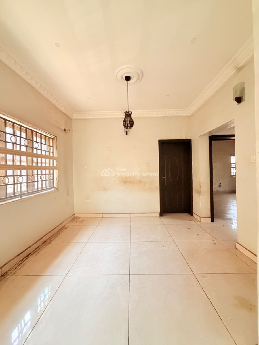 Distress 5 Bedroom Fully Detached Duplex with a Room Bq (8cars Car ), Gra Phase 2, Magodo, Lagos, Detached Duplex for Sale