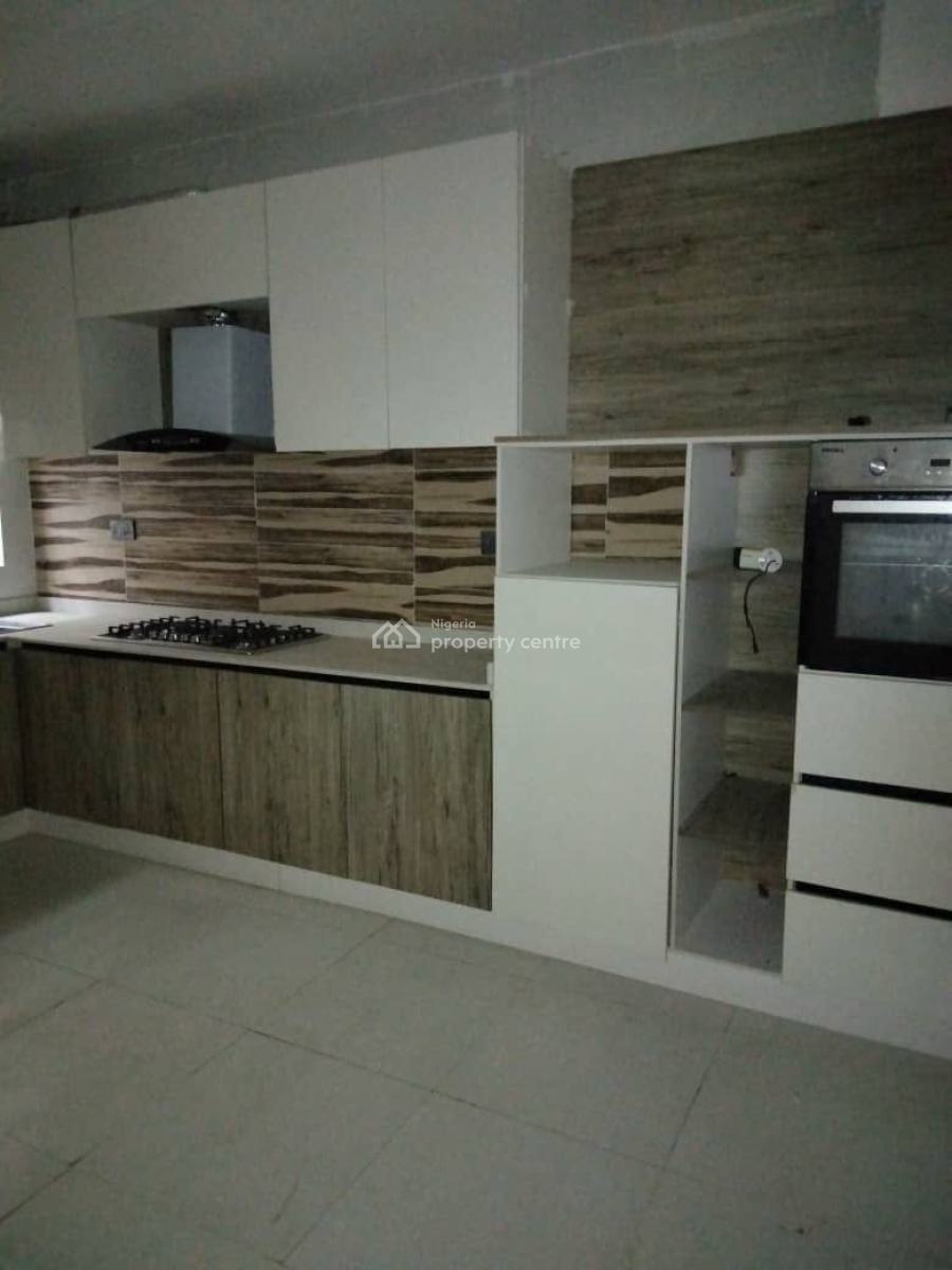 Serviced Room to Share Kitchen and Parlour, Victoria Bay 1,royal Pine Gate 1,orchid Road, Lekki, Lagos, Self Contain (single Rooms) for Rent