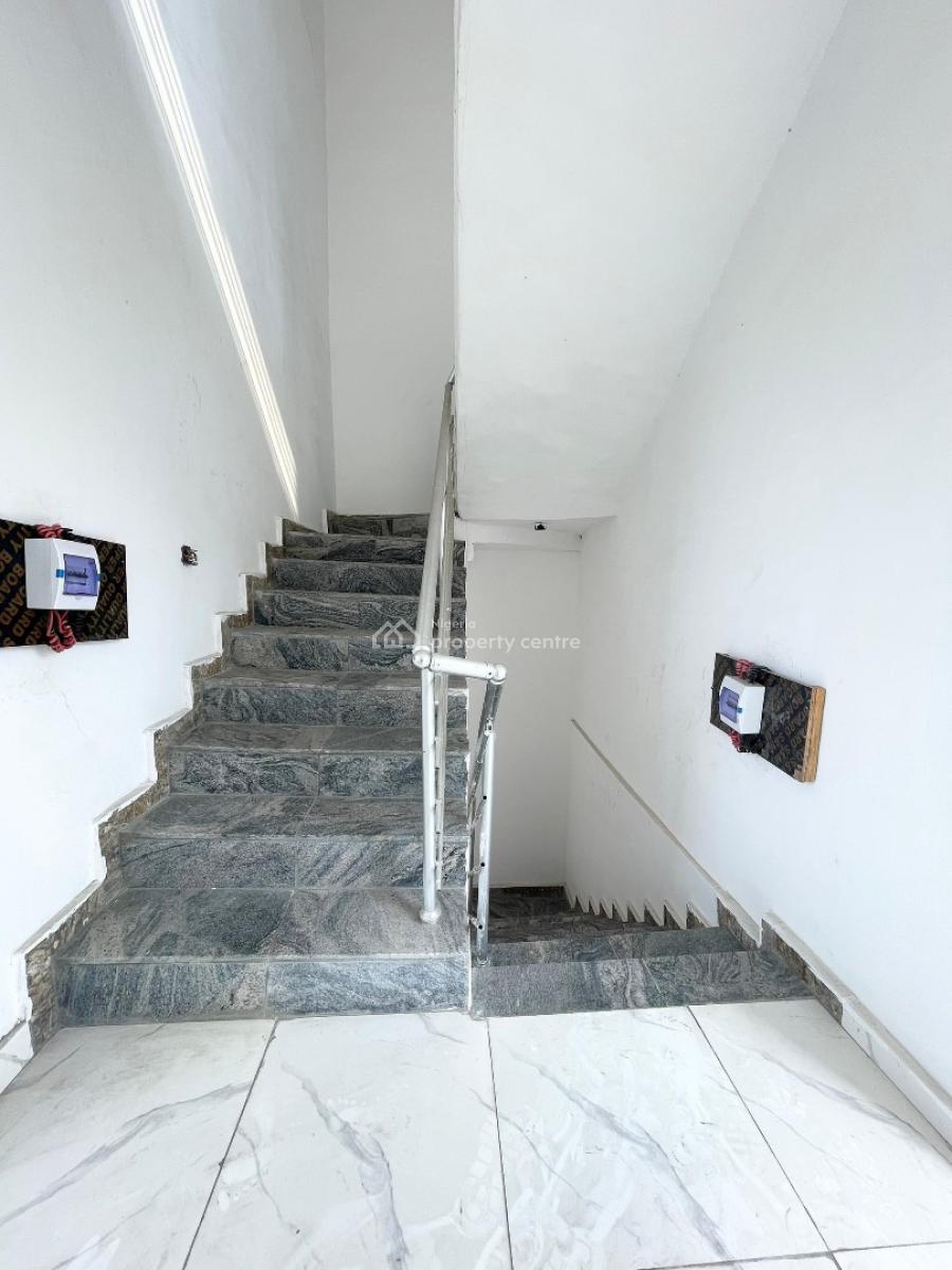 Own a Smart Luxury 3 Apartment, Mobile Road, Ilashe, Lagos, Flat / Apartment for Sale