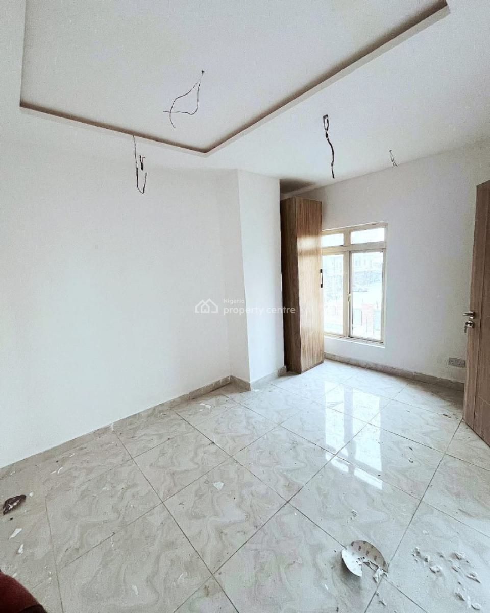 2 Bedroom Maisonette, Lekki Phase 1, Lekki, Lagos, Terraced Duplex for Sale