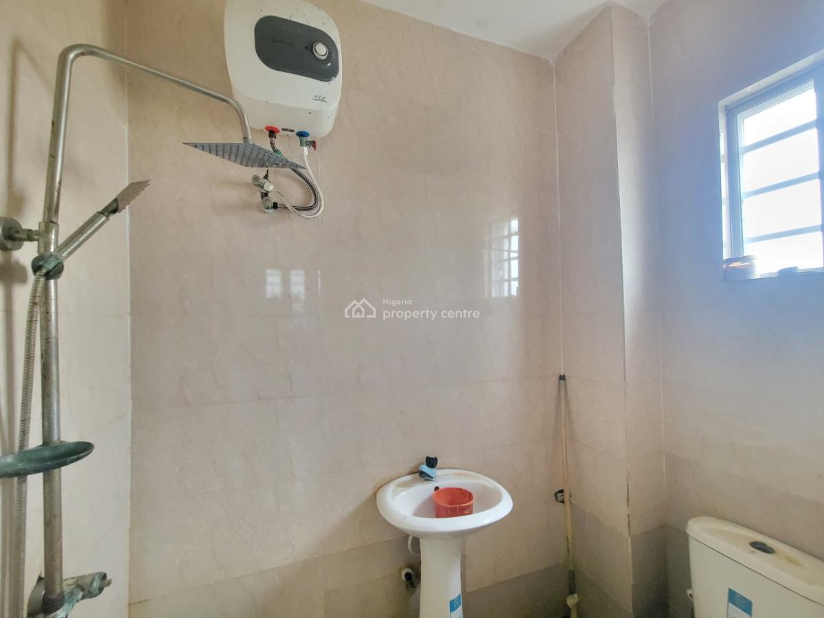 Beautiful and Spacious 2 Bedroom Apartment, Royal Palmwill Estate, Badore, Ajah, Lagos, Flat / Apartment for Rent