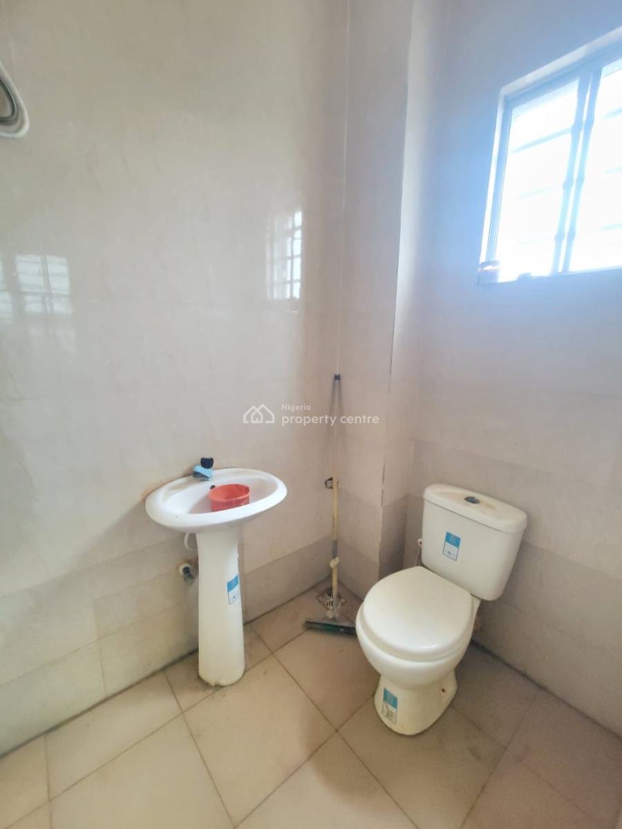 Beautiful and Spacious 2 Bedroom Apartment, Royal Palmwill Estate, Badore, Ajah, Lagos, Flat / Apartment for Rent