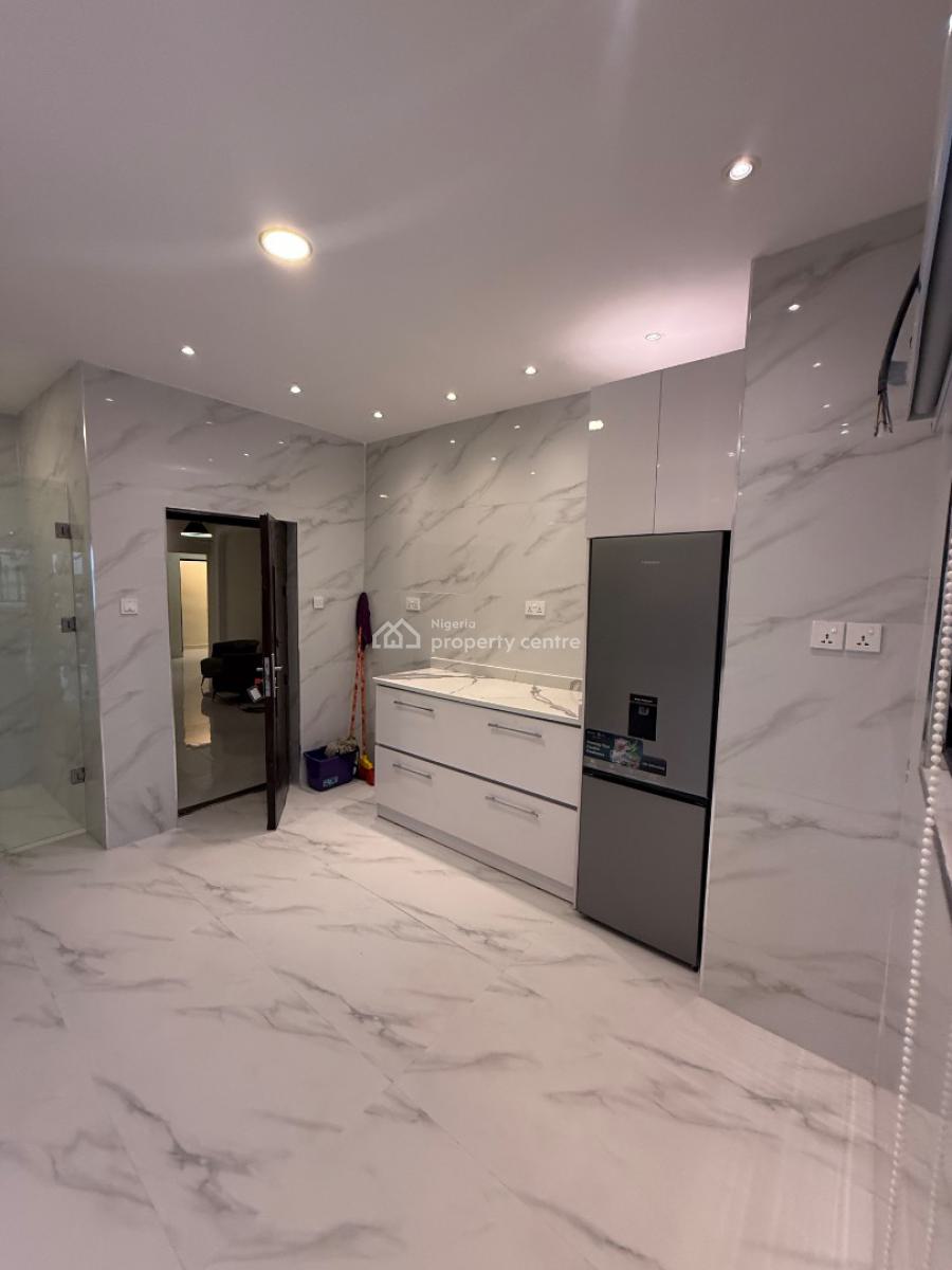 Furnished Or Unfurnished 3 Bedroom Waterfront Apartment with Bq, Victoria Island (vi), Lagos, Flat / Apartment for Rent