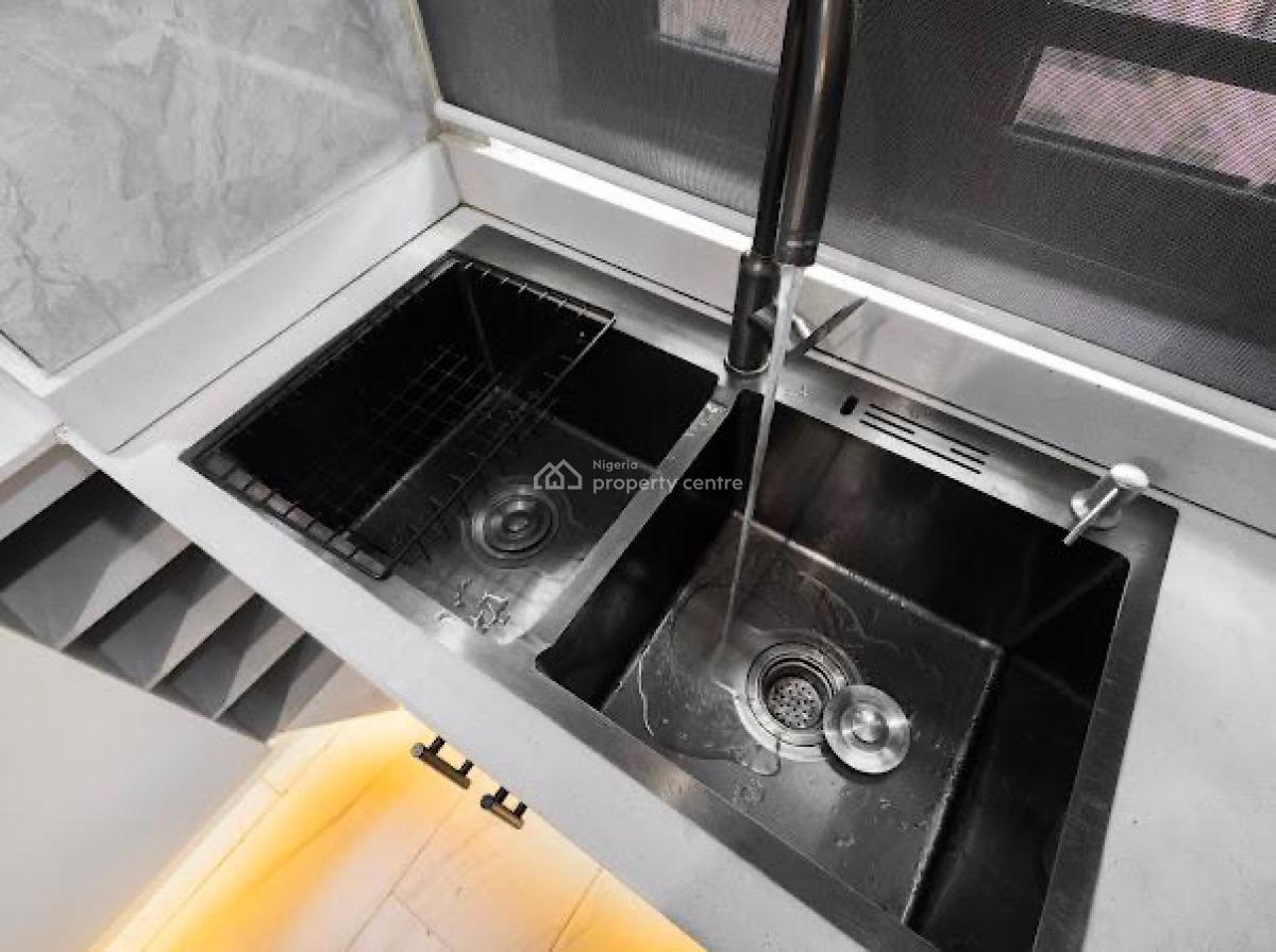 Brand New 1 Bedroom Maisonette, Lekki Phase 1, Lekki, Lagos, Flat / Apartment Short Let