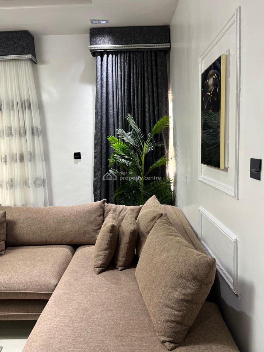 Luxury 1 Bedroom Apartment with Ps5, Swimming Pool, Tennis, Lekki Phase 1, Lekki, Lagos, House Short Let